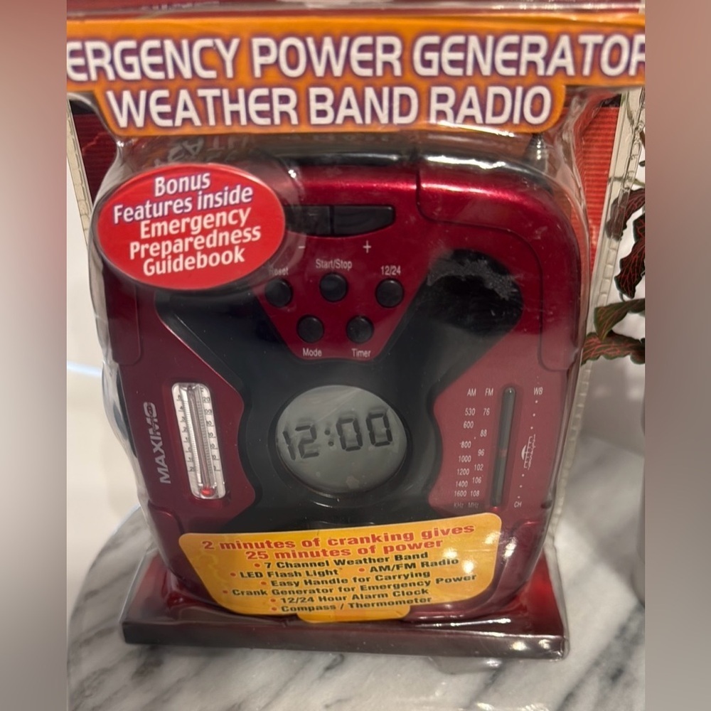 Maximo Concepts Weather Band Radio Emergency Power Generator New In Box